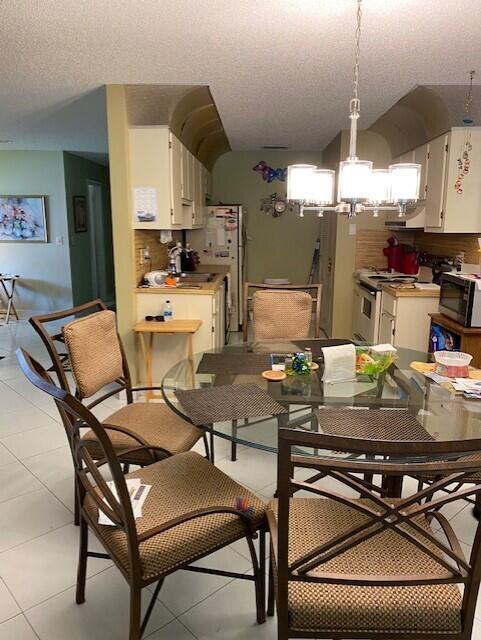 DELRAY VILLAS 1 - Residential