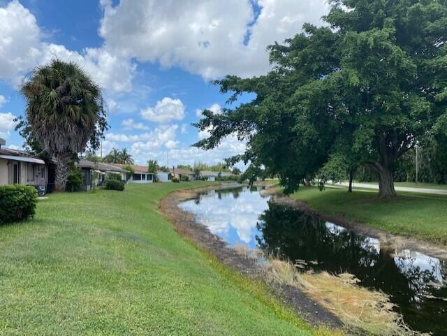 DELRAY VILLAS 1 - Residential