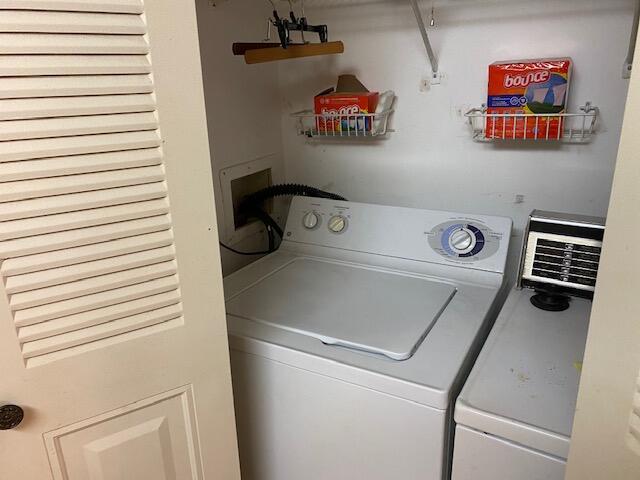 DELRAY VILLAS 1 - Residential