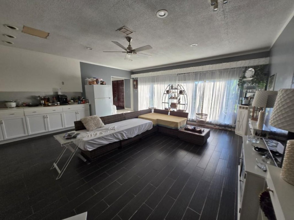 Palm Villas Homes - Residential