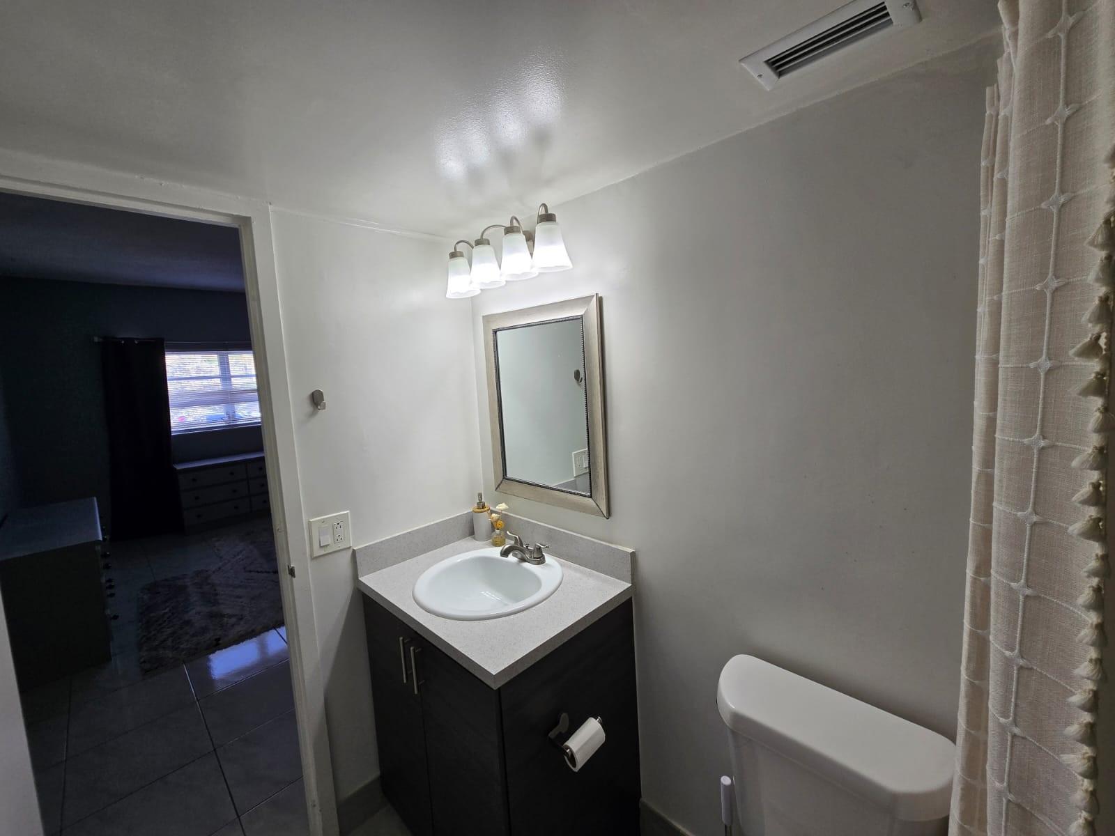 COASTAL VII APARTMENTS - Residential Lease