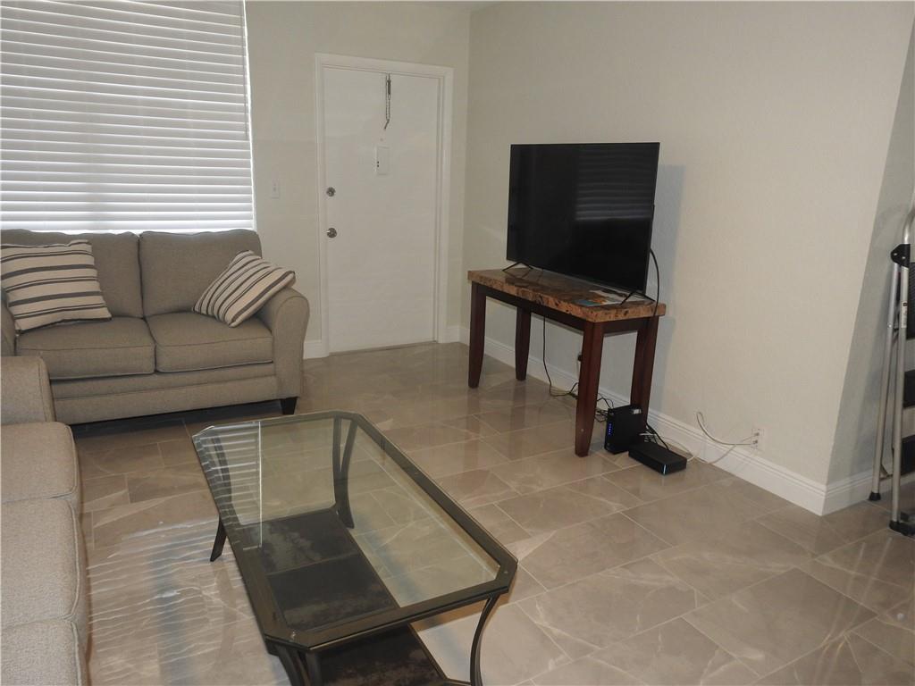 CASA VERANO - Residential