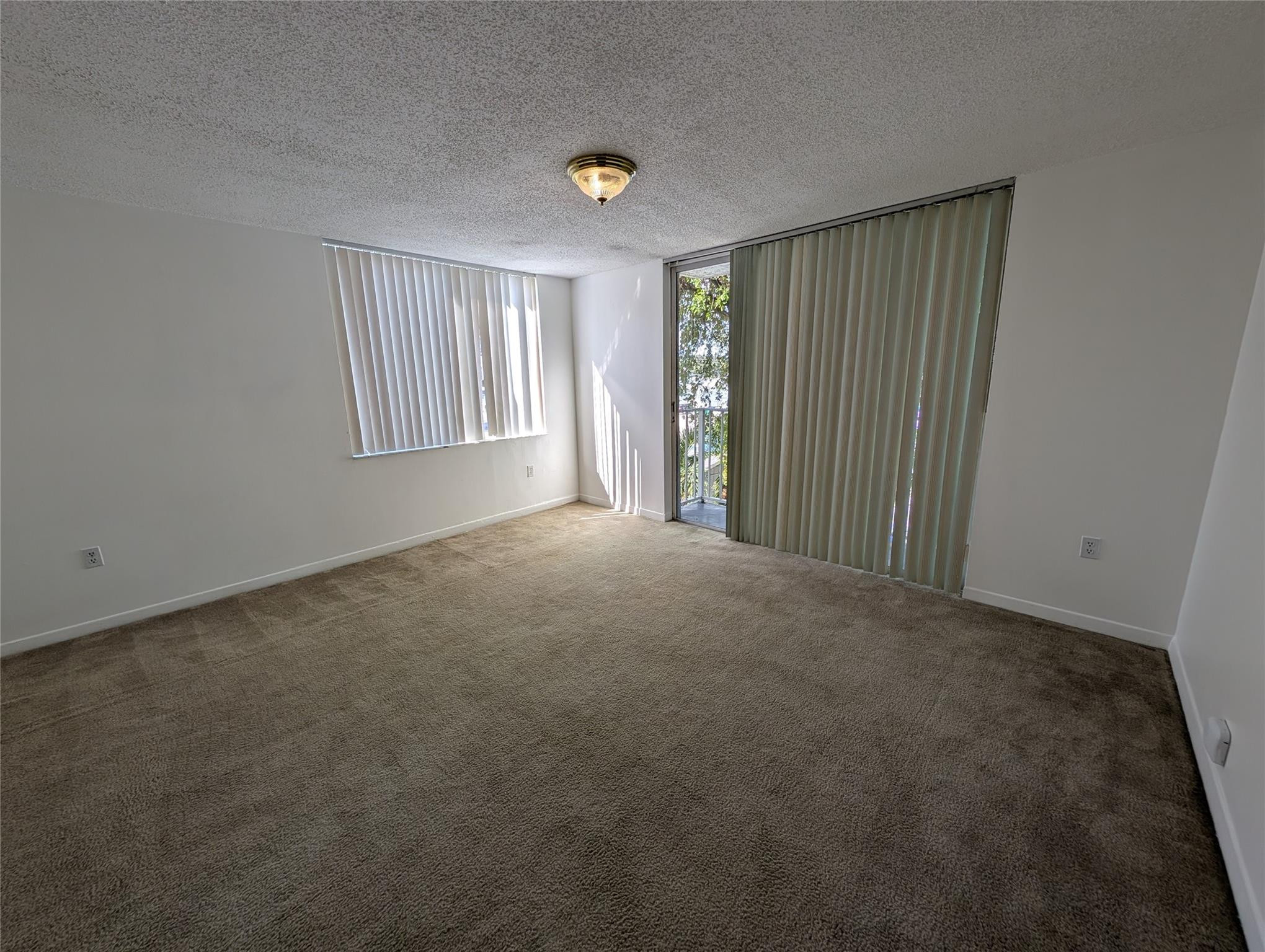 1740 NW North River Drive 329