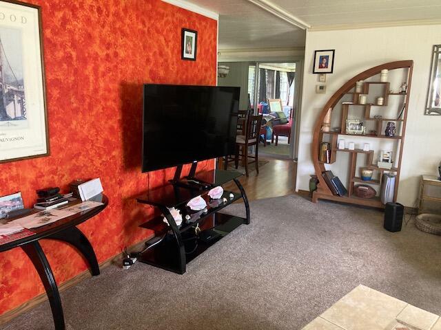 GOLF VILLAGE - Residential