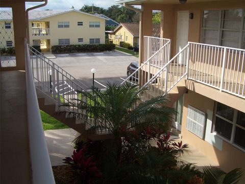 Tiny photo for 2737 NE 28th Street #7w, Lighthouse Point, FL 33064 (MLS # B26031274)