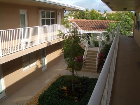 Tiny photo for 2737 NE 28th Street #7w, Lighthouse Point, FL 33064 (MLS # B26031274)