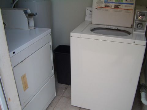 Tiny photo for 2737 NE 28th Street #7w, Lighthouse Point, FL 33064 (MLS # B26031274)