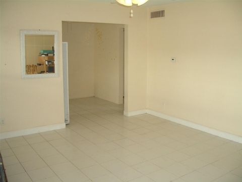 Tiny photo for 2737 NE 28th Street #7w, Lighthouse Point, FL 33064 (MLS # B26031274)