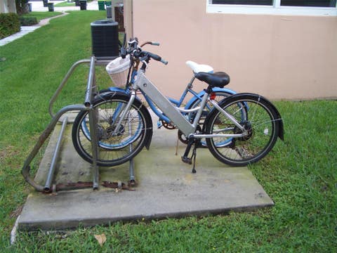 Tiny photo for 2737 NE 28th Street #7w, Lighthouse Point, FL 33064 (MLS # B26031274)