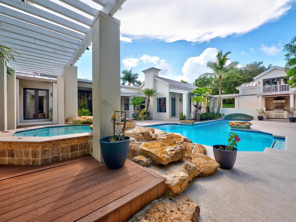 Island Country Estates - Residential