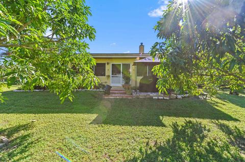 A home in Loxahatchee