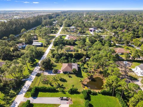 A home in Loxahatchee