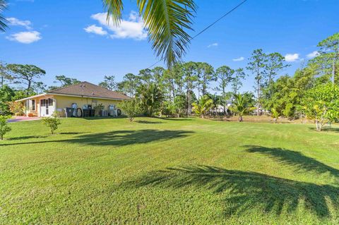 A home in Loxahatchee