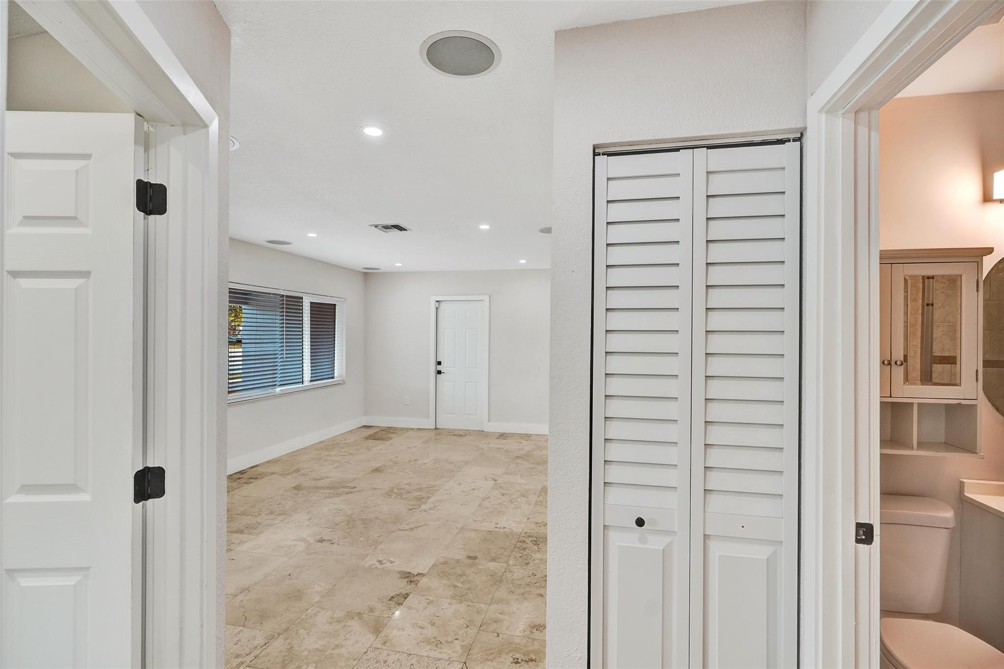 Miramar Sec 3 41-22 B - Residential