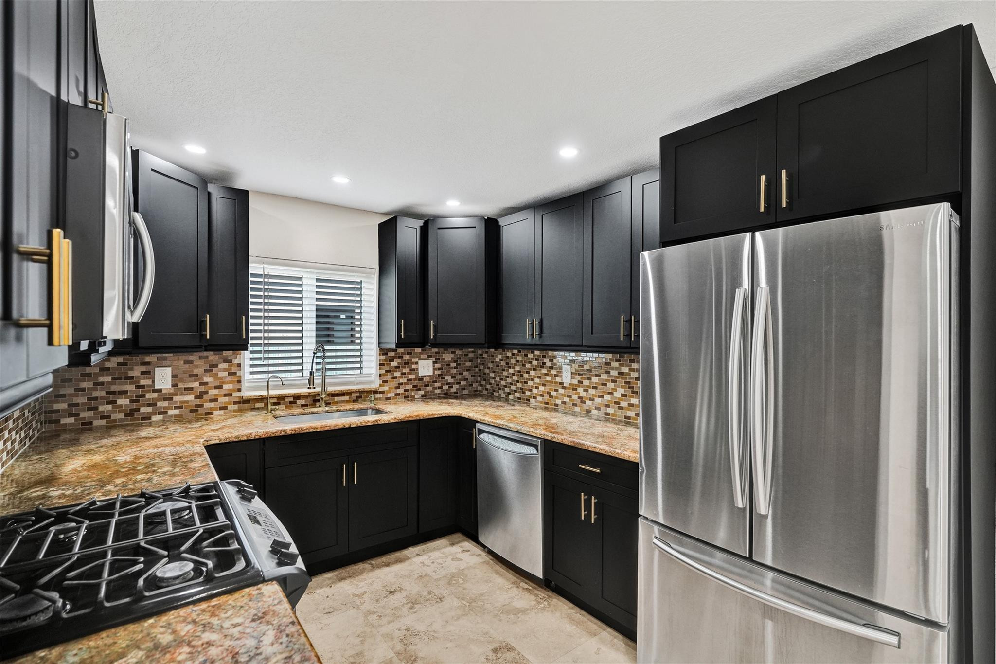 Miramar Sec 3 41-22 B - Residential