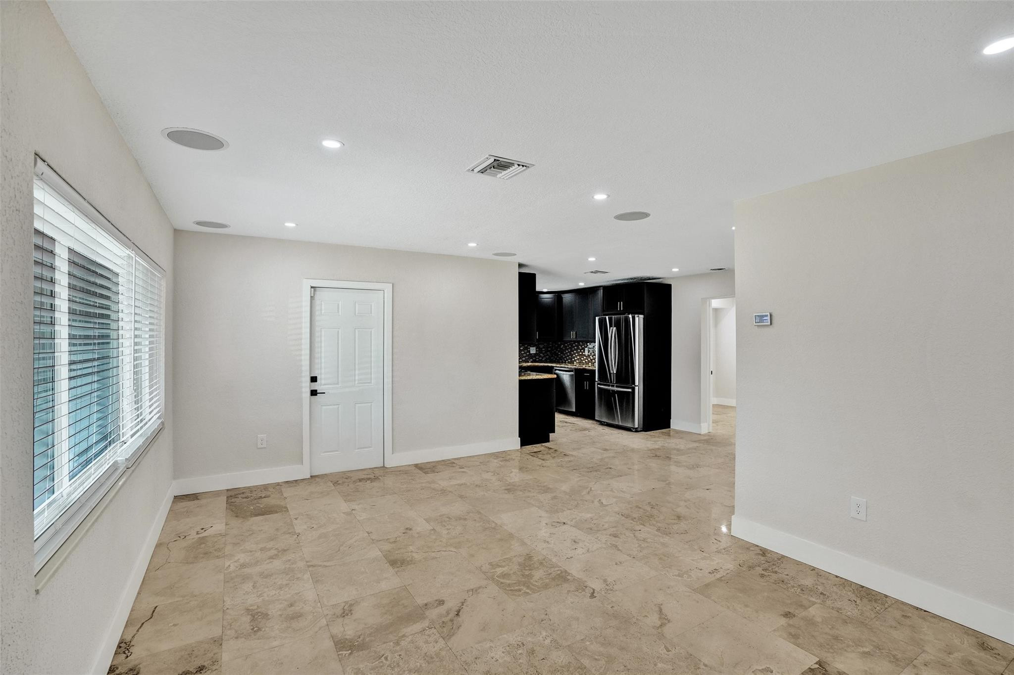 Miramar Sec 3 41-22 B - Residential