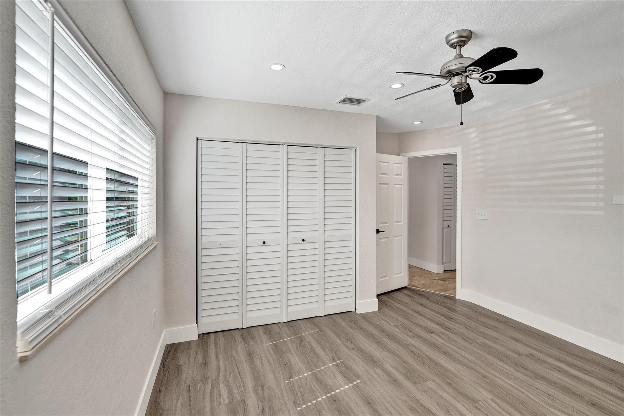 Miramar Sec 3 41-22 B - Residential