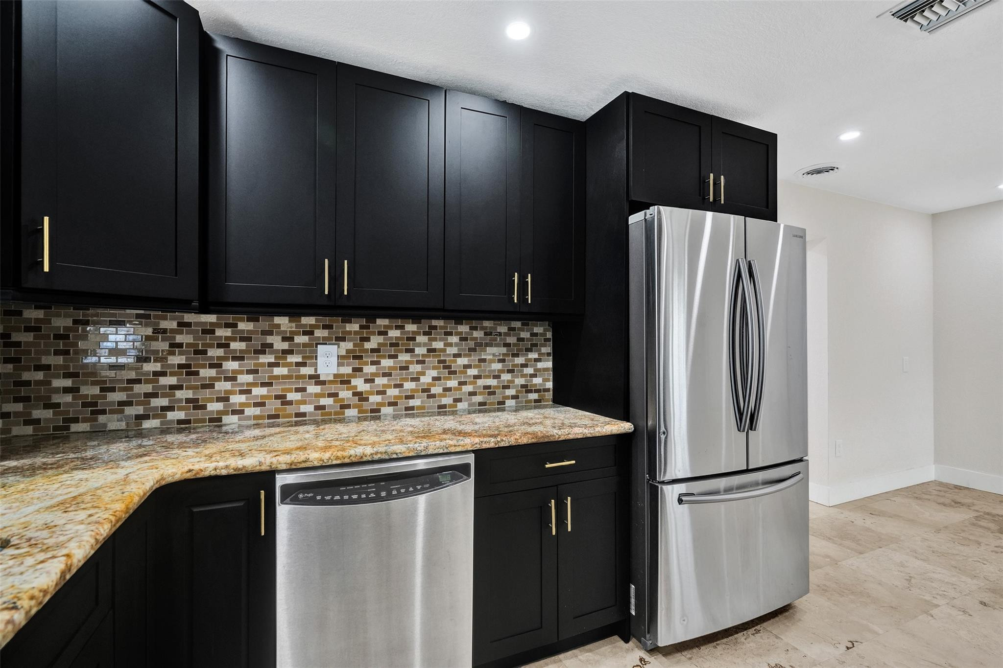 Miramar Sec 3 41-22 B - Residential