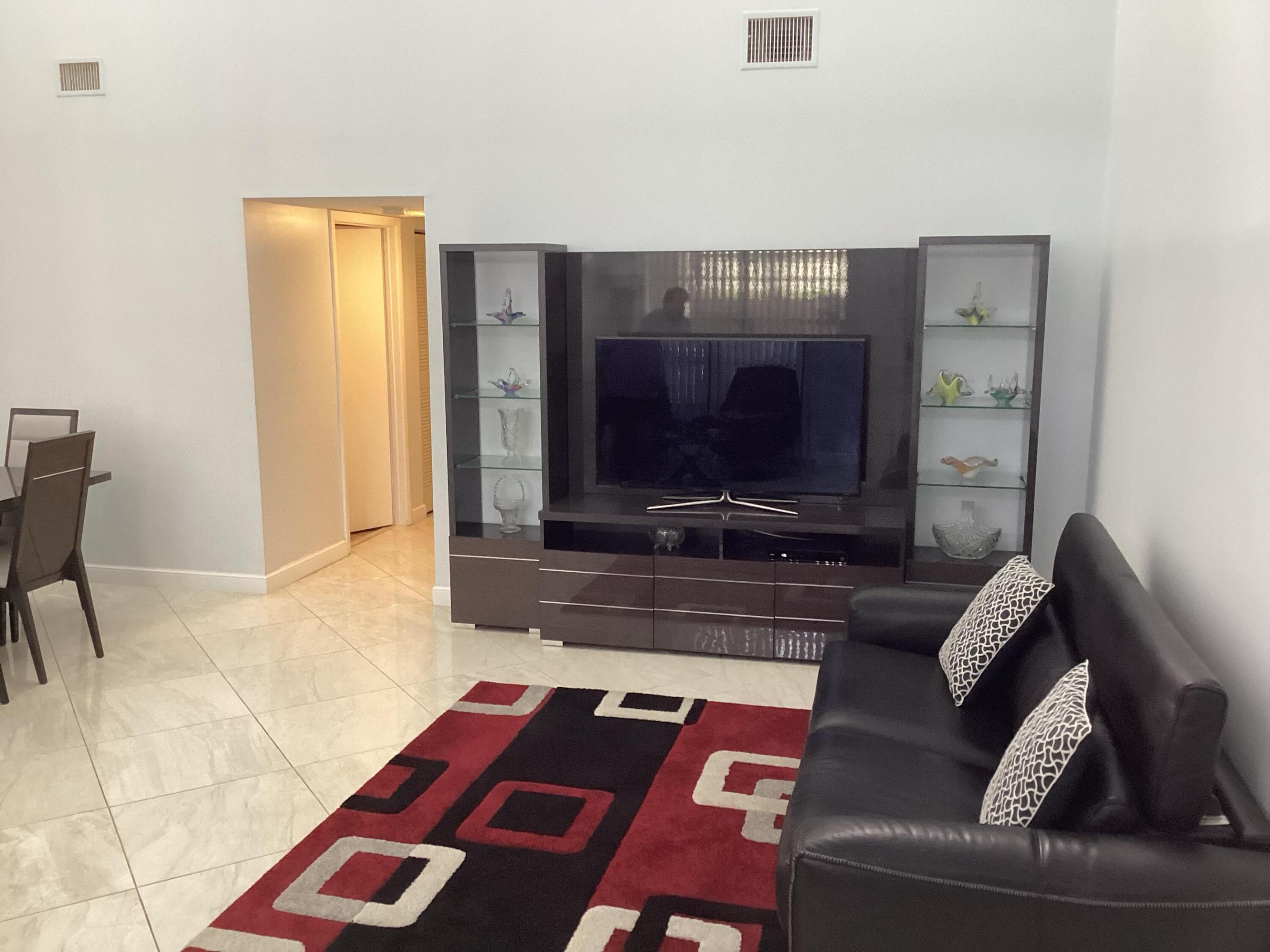 13941 Nesting Way C