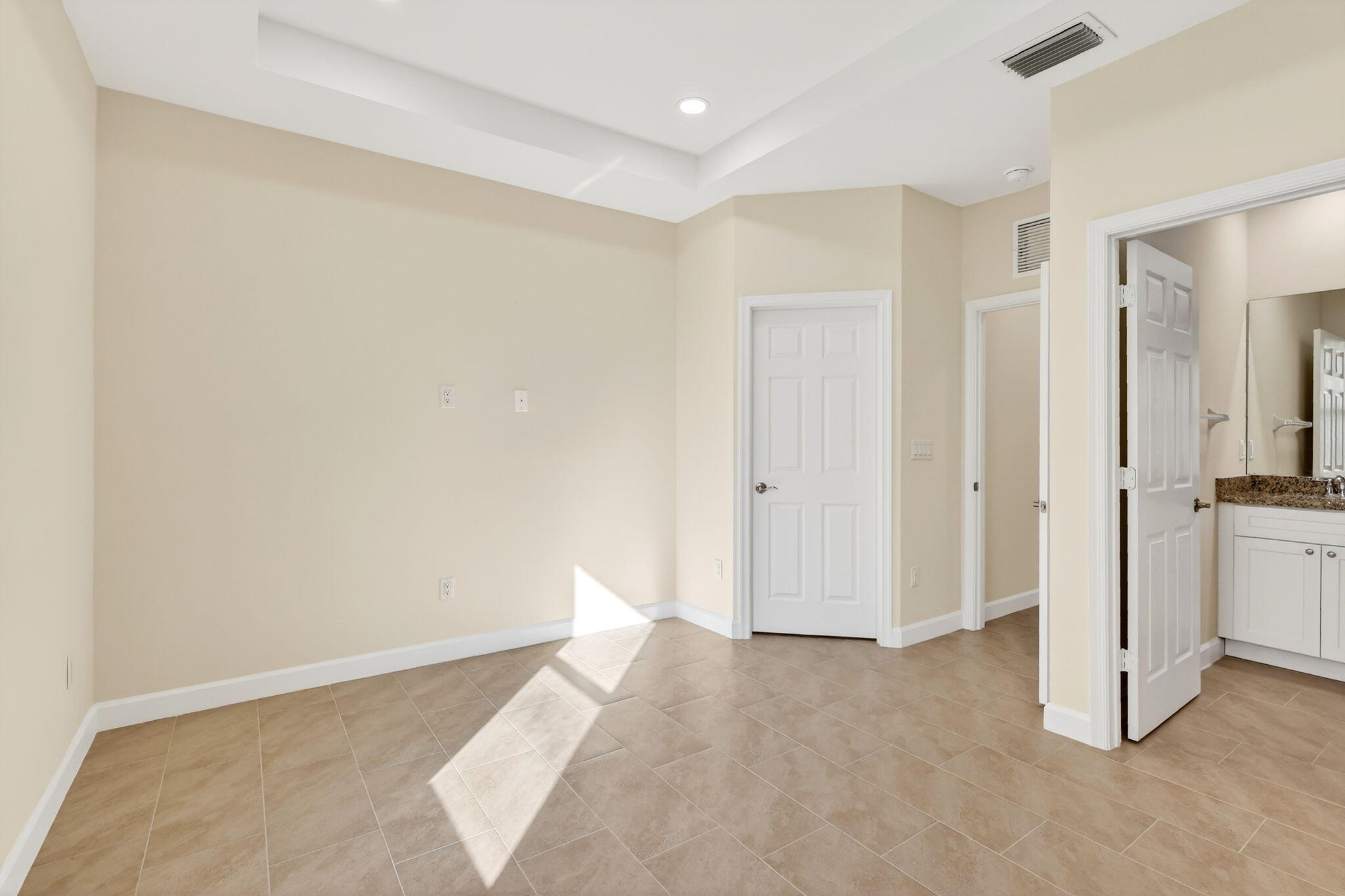 SEMINOLE CROSSING - Residential