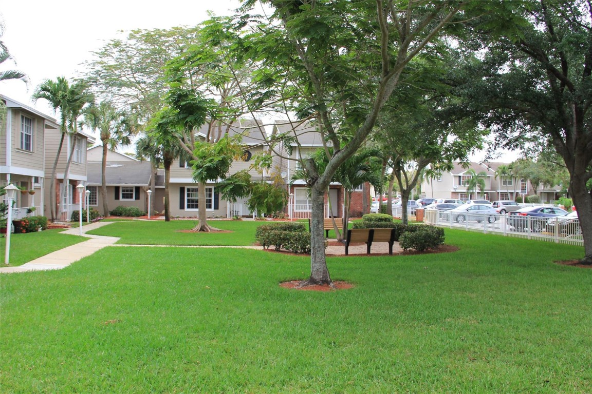 Twin Fountains - Residential