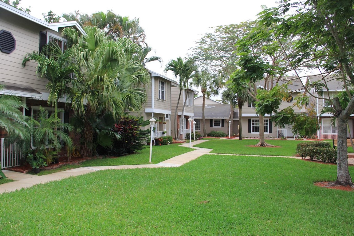 Twin Fountains - Residential