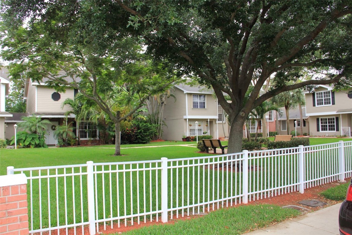 Twin Fountains - Residential