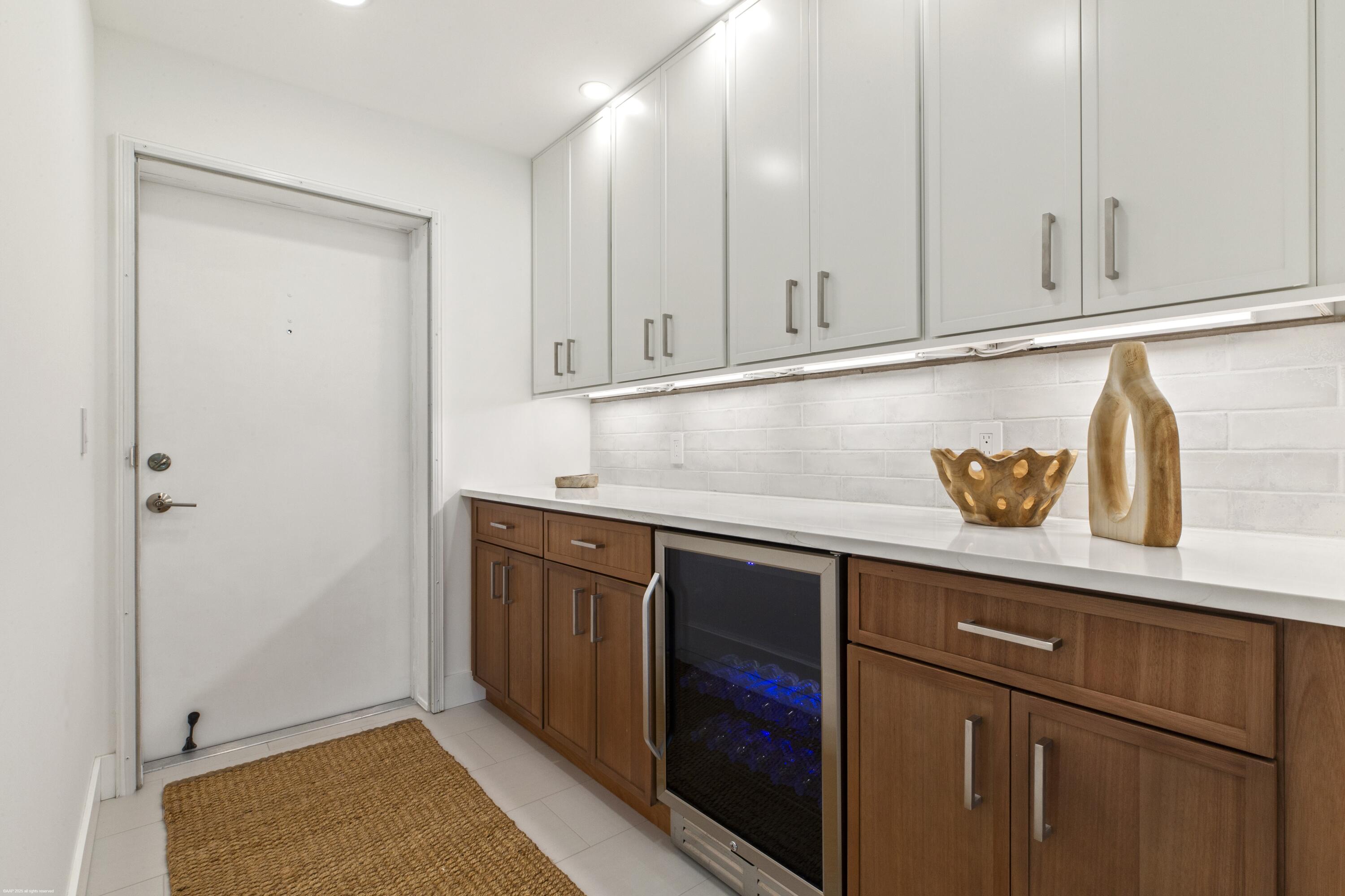 SUGAR SANDS CONDO 17 - Residential