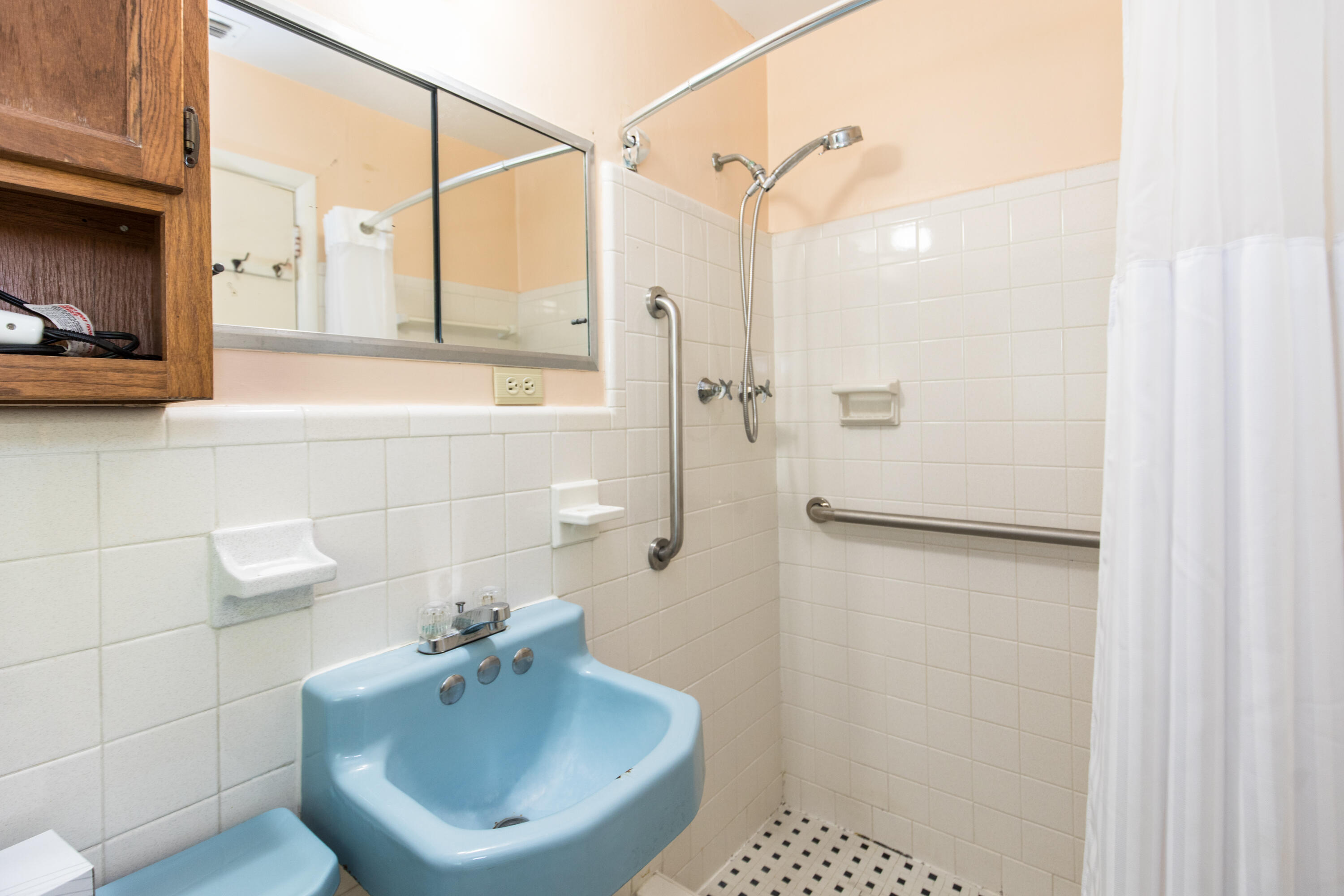 KELSEY CITY - Residential