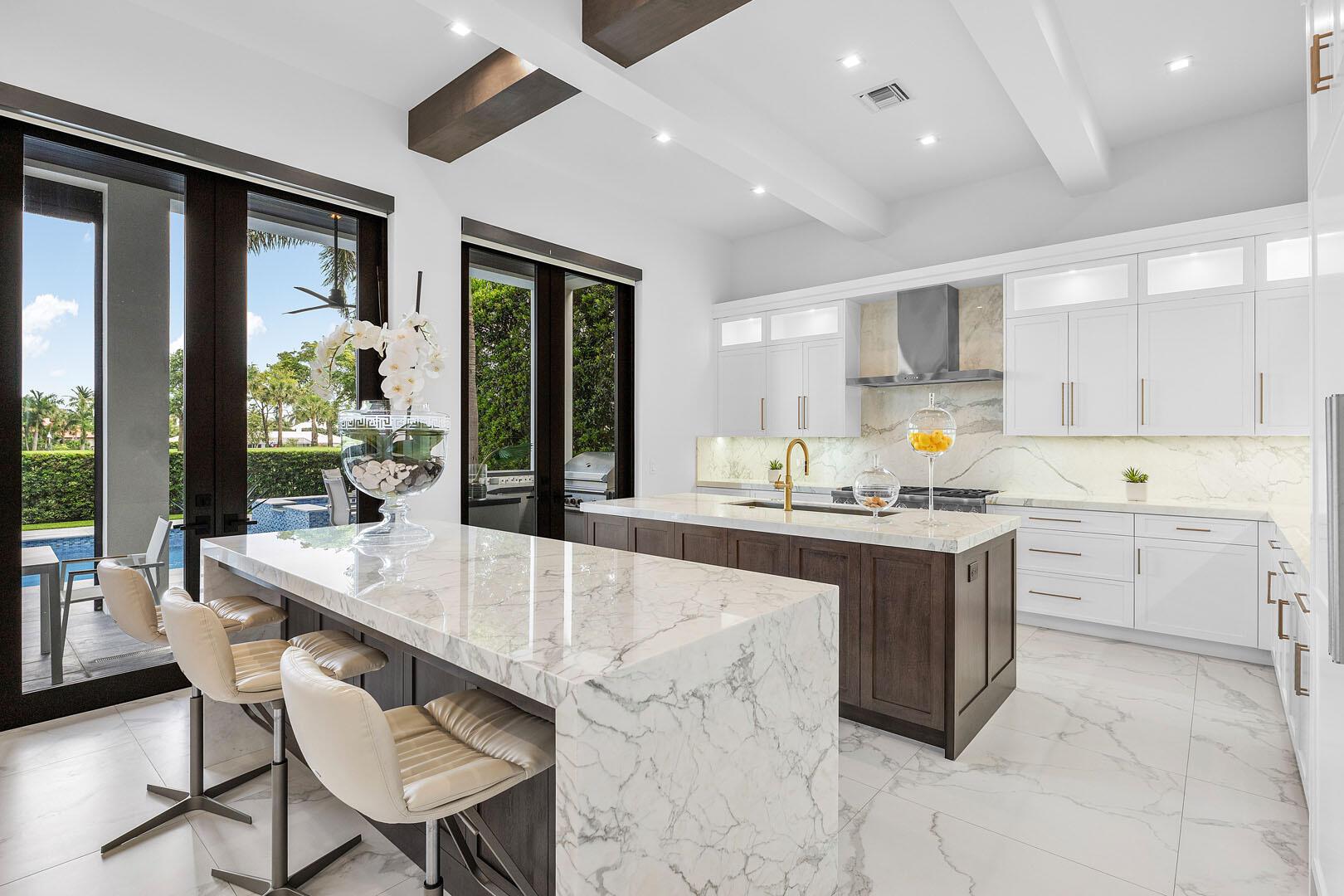 ROYAL PALM YACHT & COUNTR - Residential