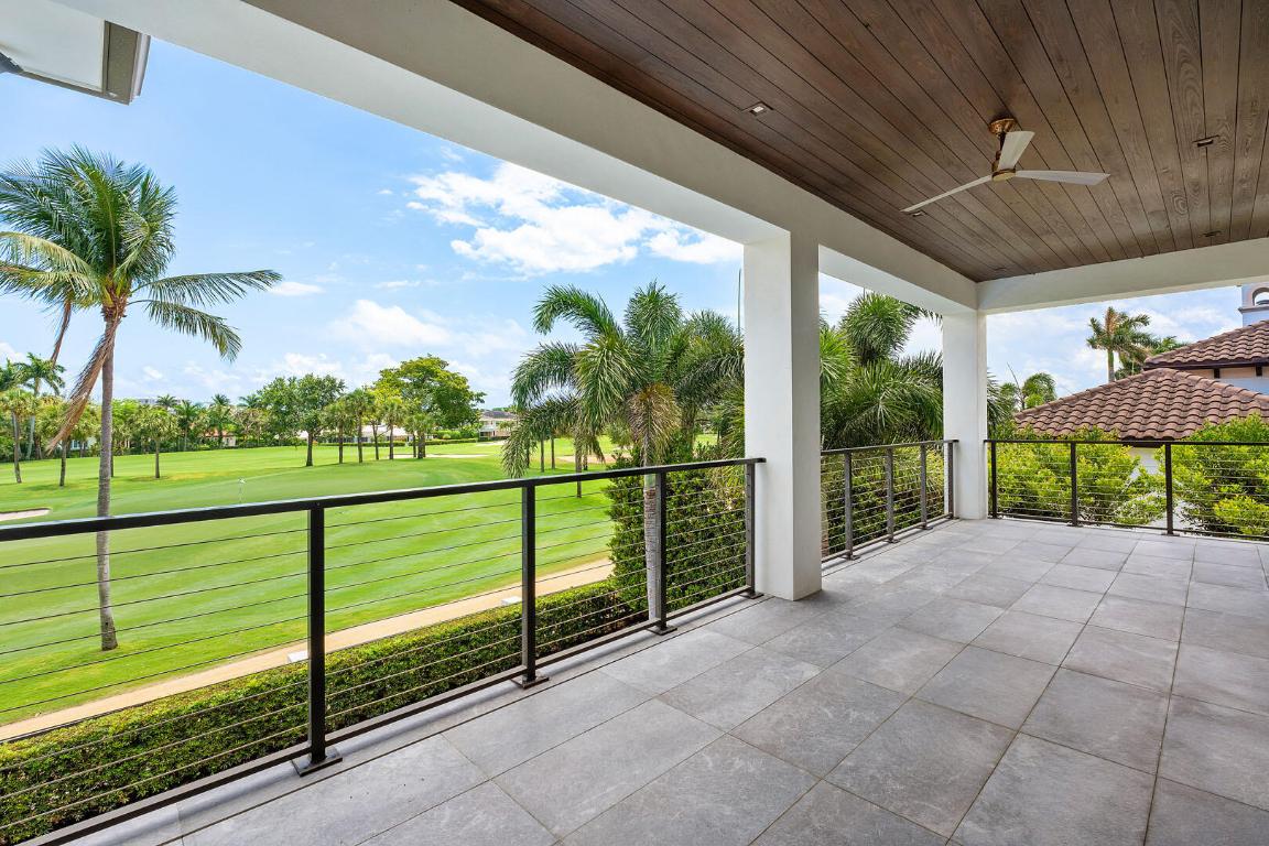 ROYAL PALM YACHT & COUNTRY CLUB - Residential