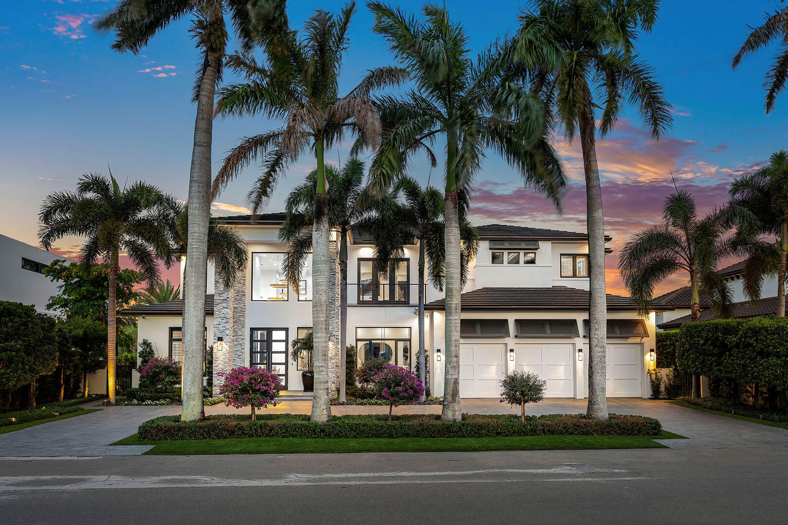 ROYAL PALM YACHT & COUNTRY CLUB - Residential