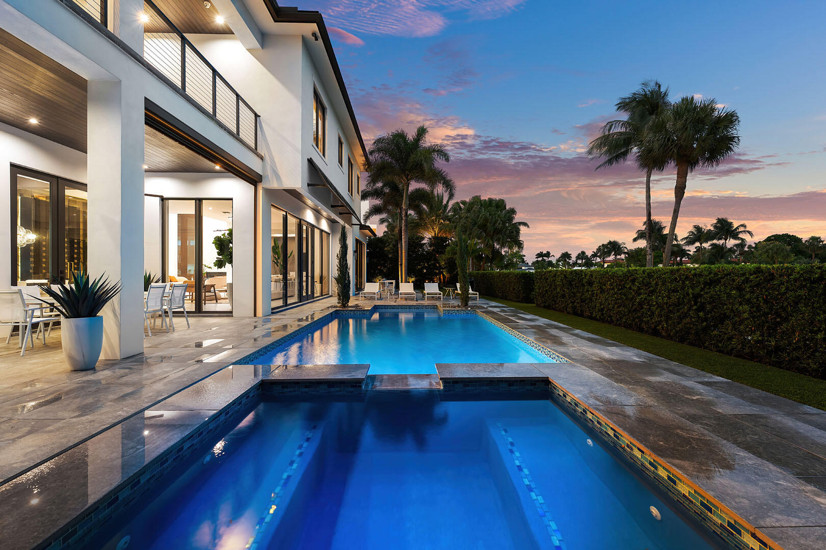 ROYAL PALM YACHT & COUNTRY CLUB - Residential