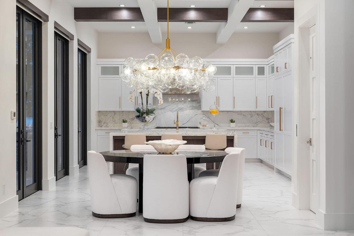 ROYAL PALM YACHT & COUNTRY CLUB - Residential