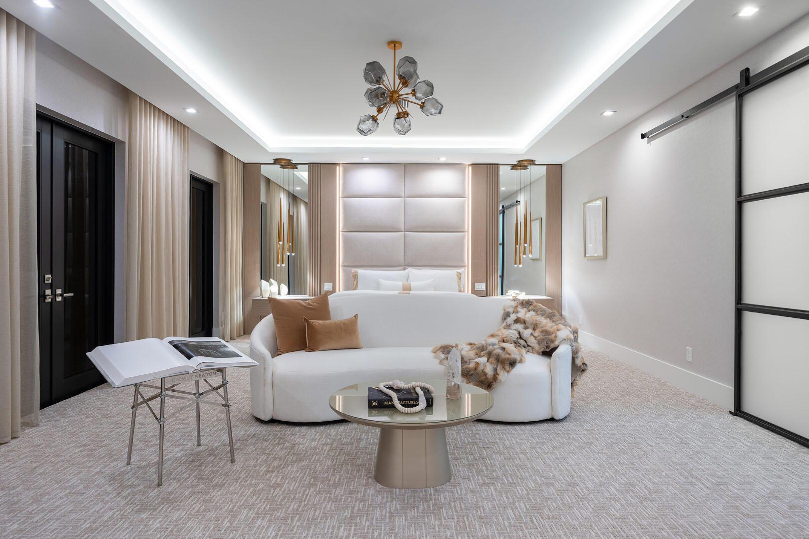 ROYAL PALM YACHT & COUNTR - Residential