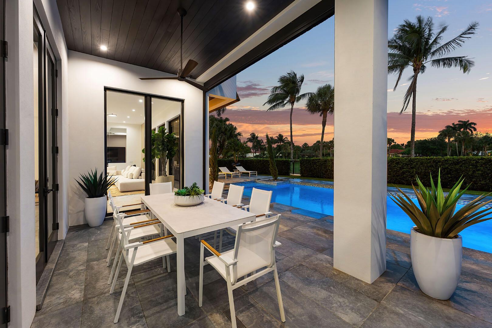 ROYAL PALM YACHT & COUNTR - Residential