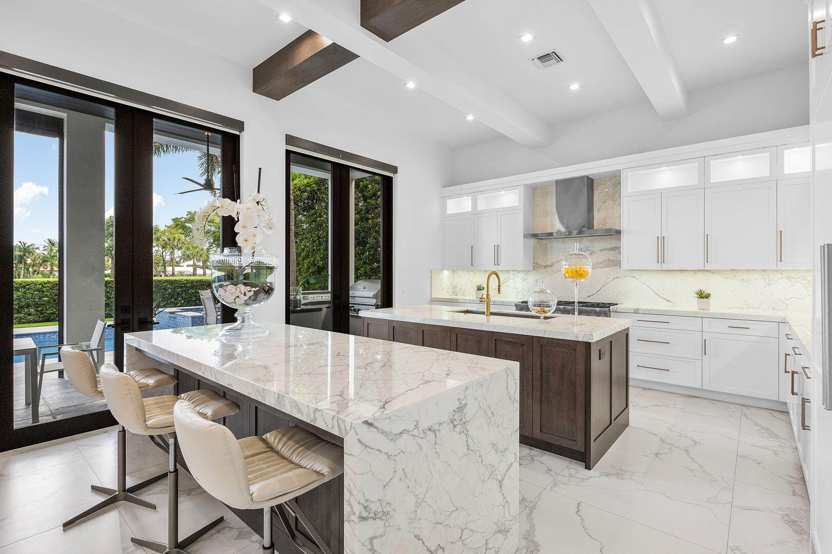 ROYAL PALM YACHT & COUNTRY CLUB - Residential