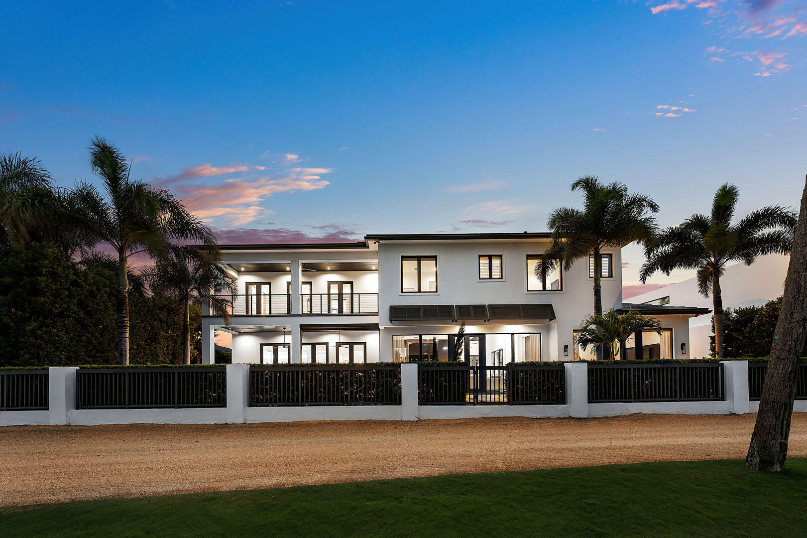 ROYAL PALM YACHT & COUNTRY CLUB - Residential