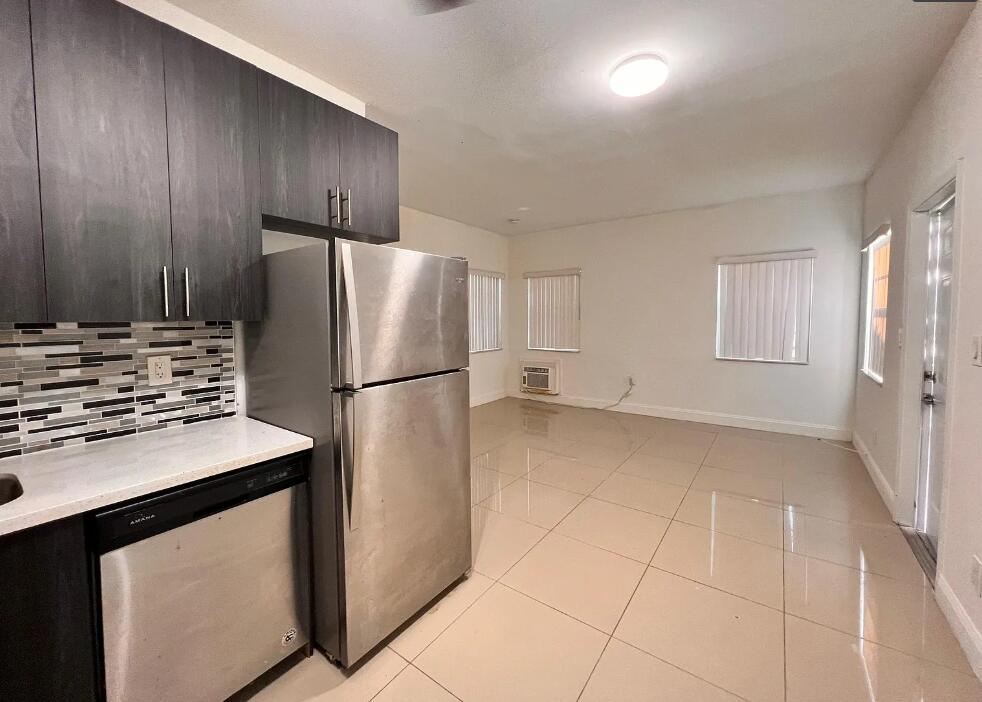MARCHAND - Residential Lease