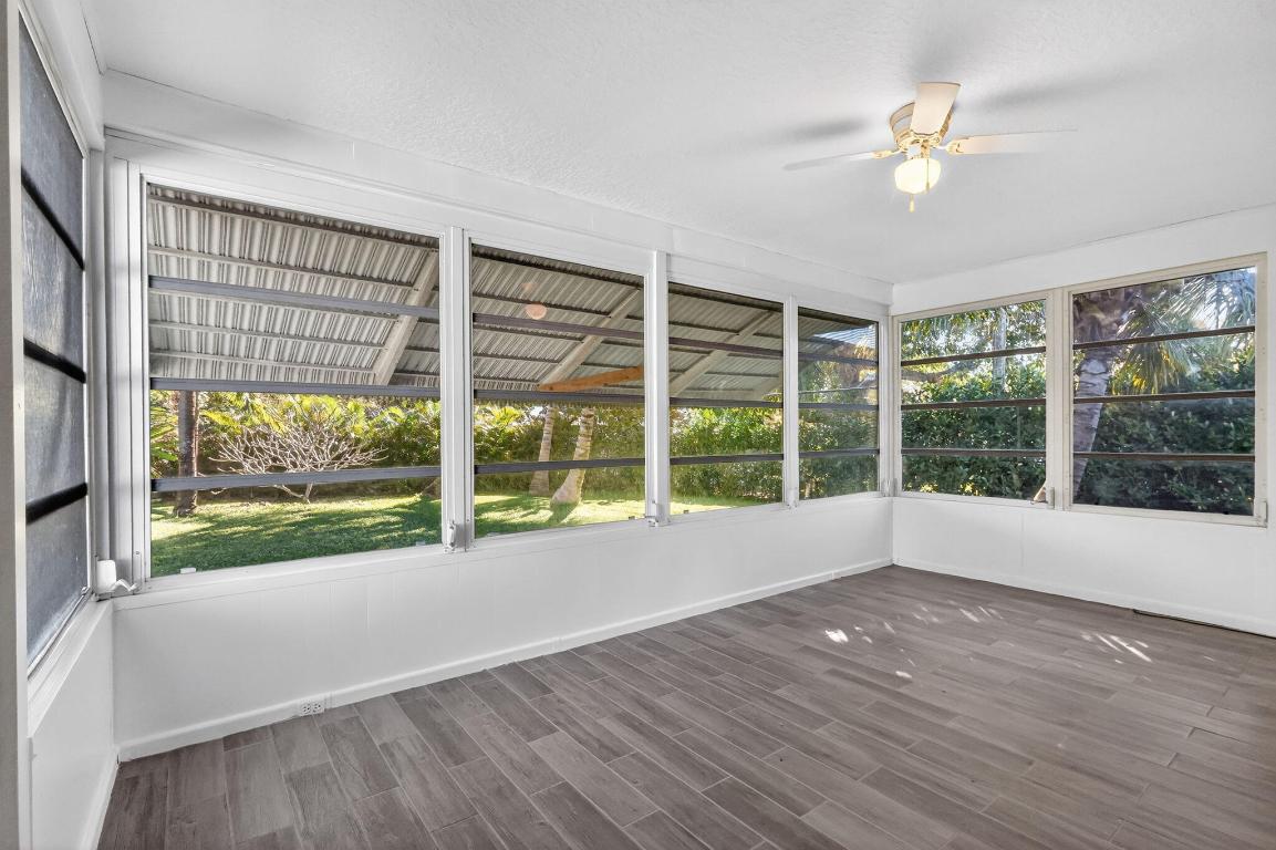 LAKE WORTH HGTS - Residential