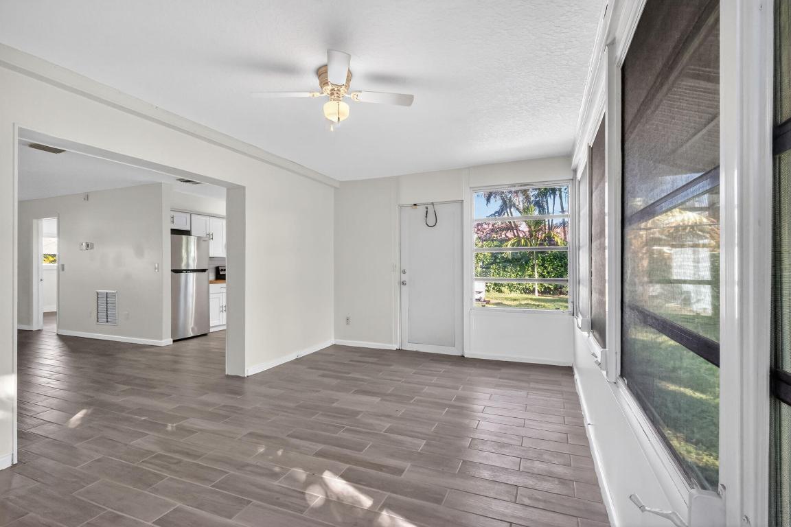 LAKE WORTH HGTS - Residential