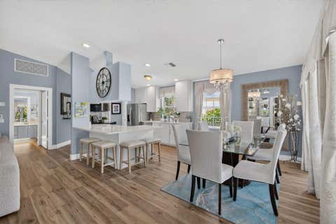 Photo of 4089 Old Oak Drive, Palm Beach Gardens, FL 33410 (MLS # B26054677)