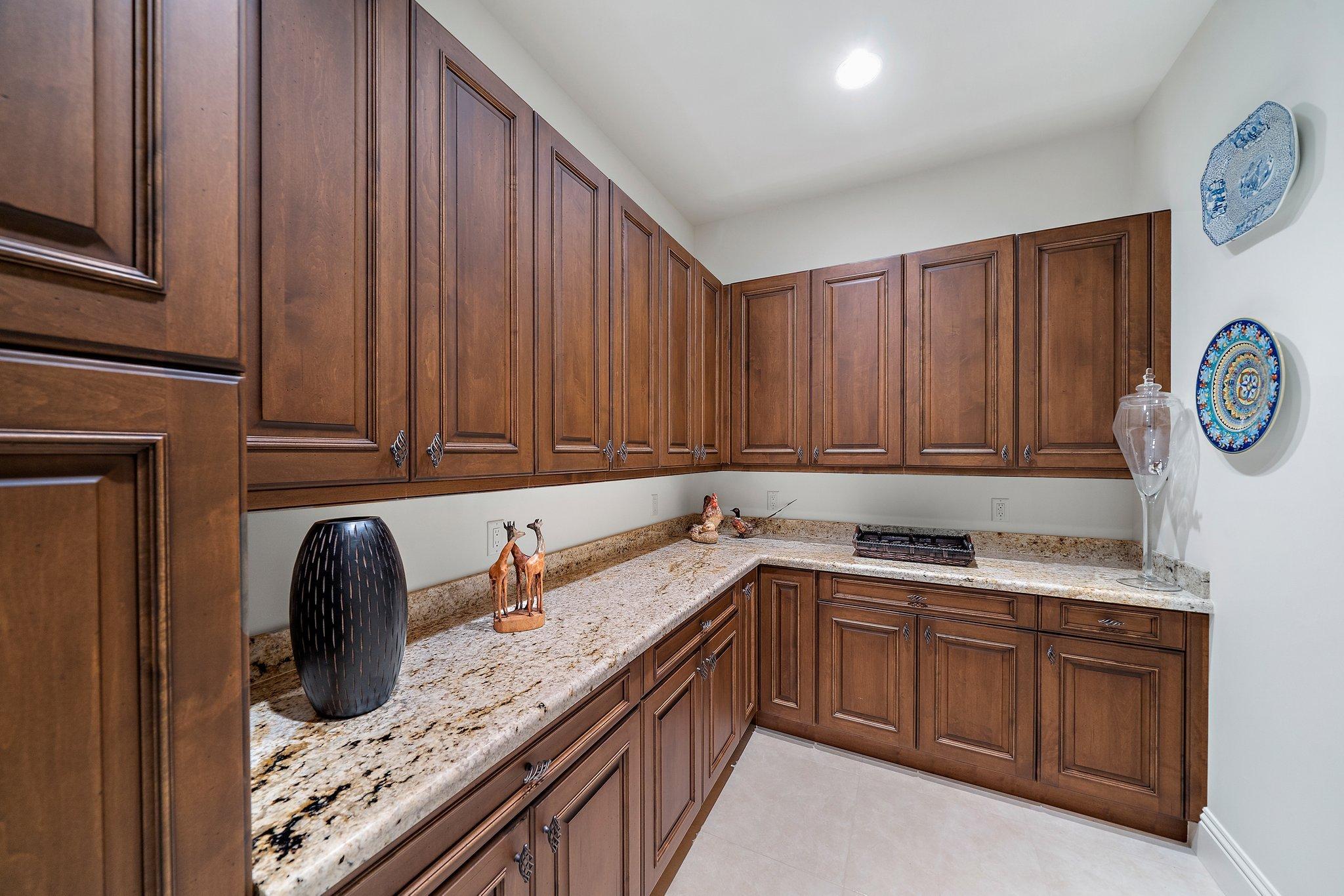 OLD PALM 3 - Residential