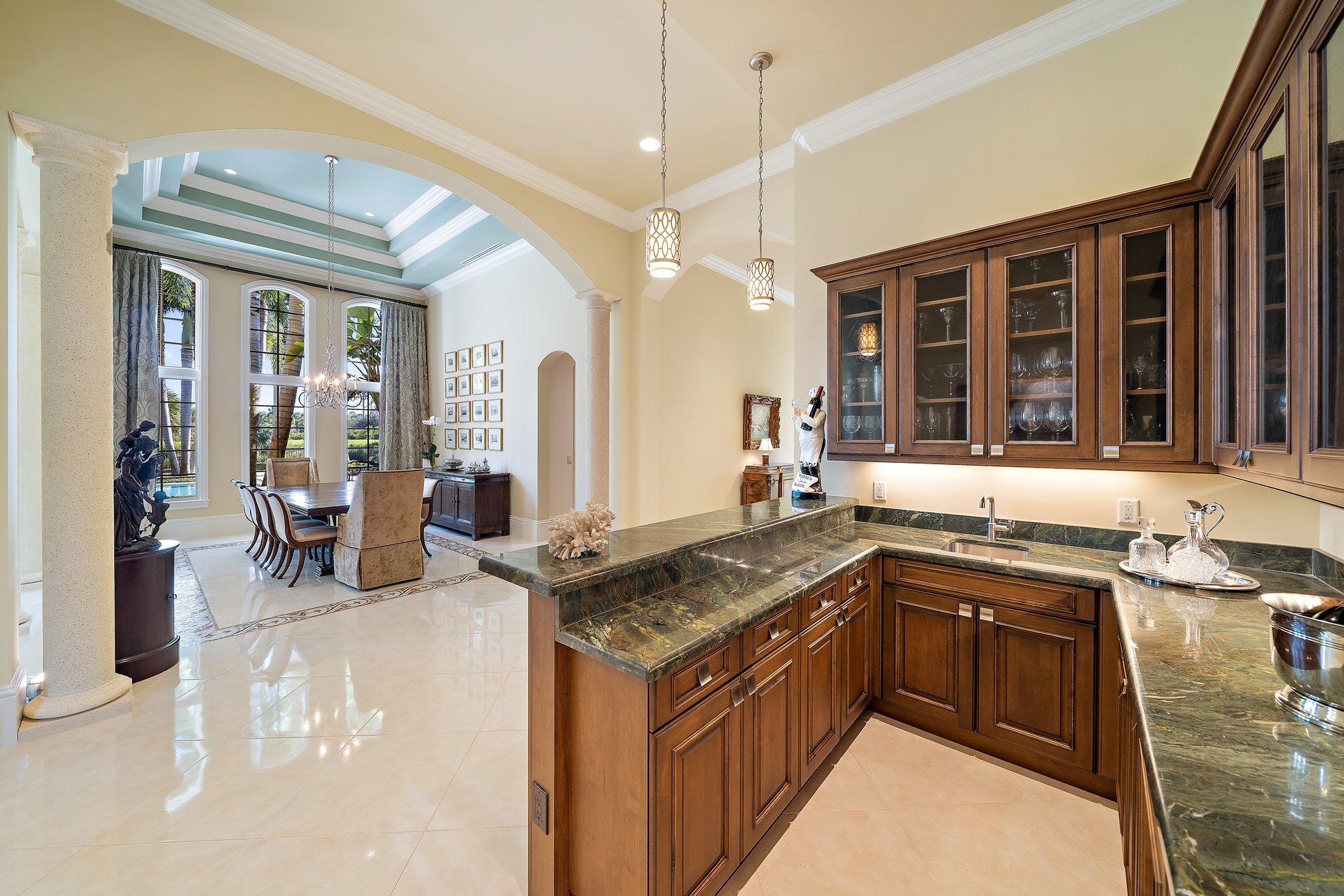 OLD PALM 3 - Residential