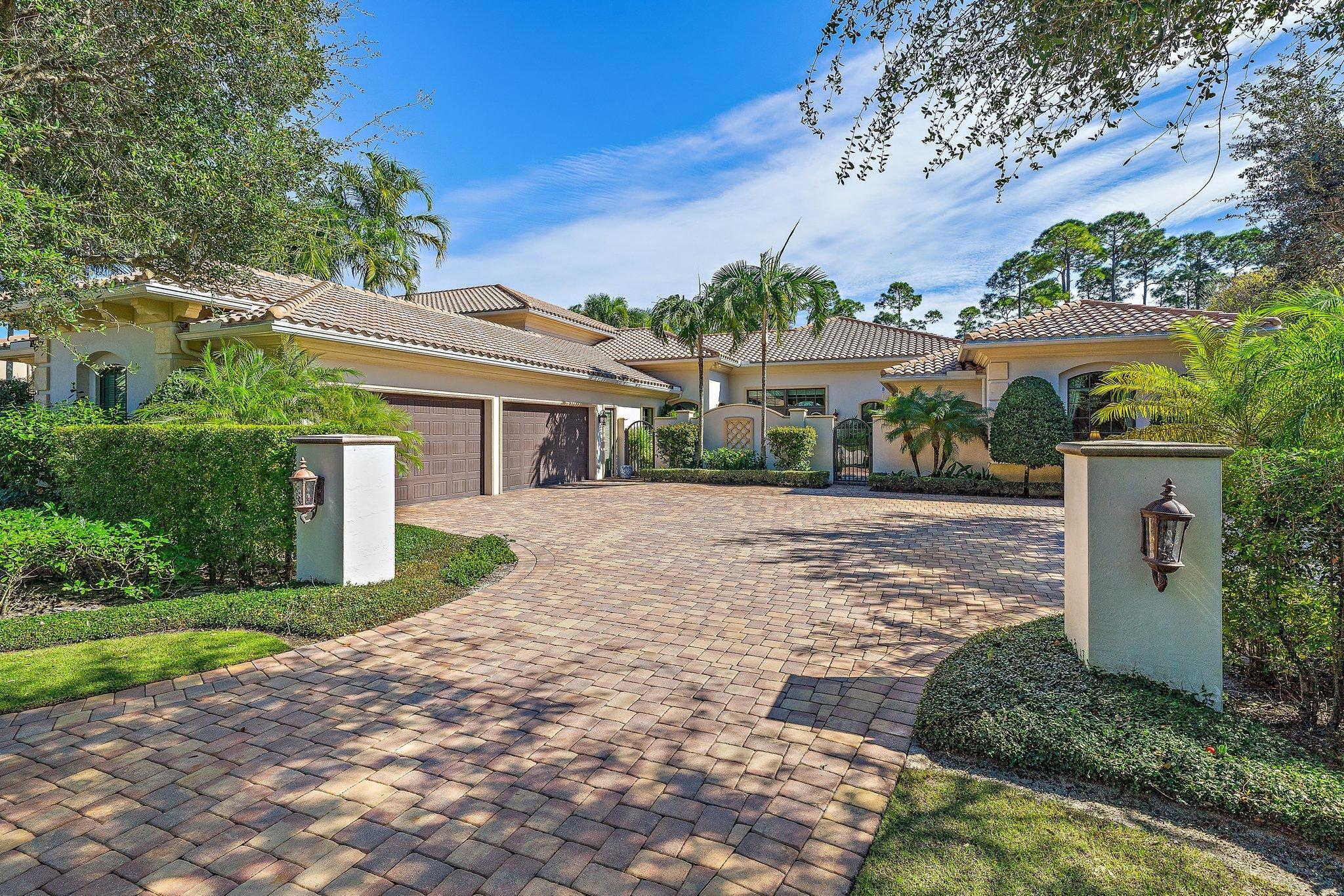 OLD PALM 3 - Residential