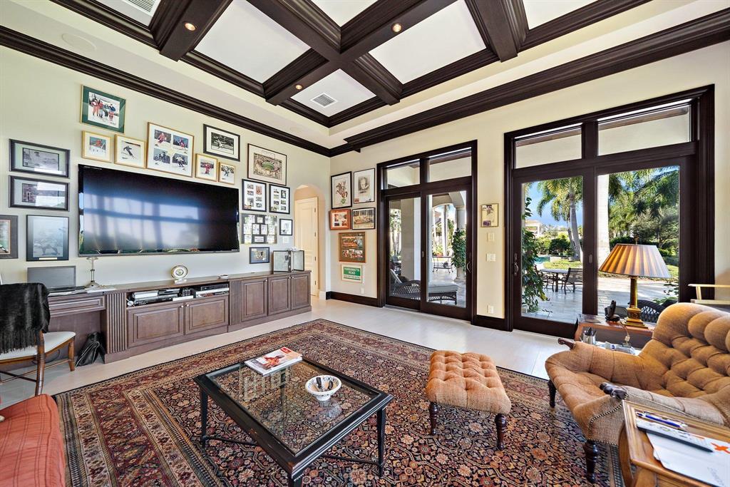 OLD PALM 3 - Residential