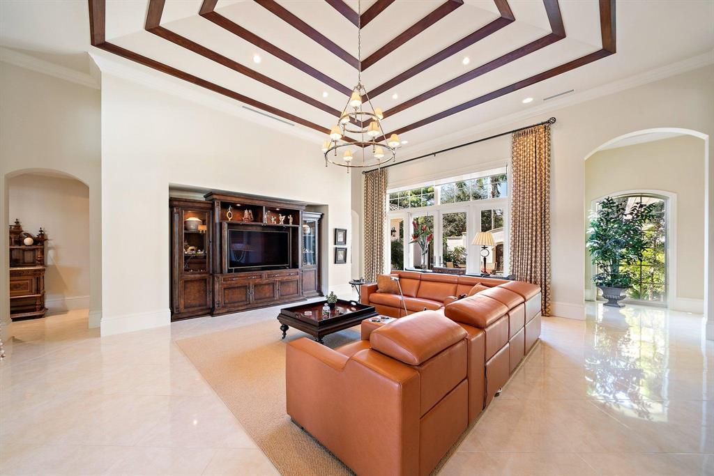 OLD PALM 3 - Residential