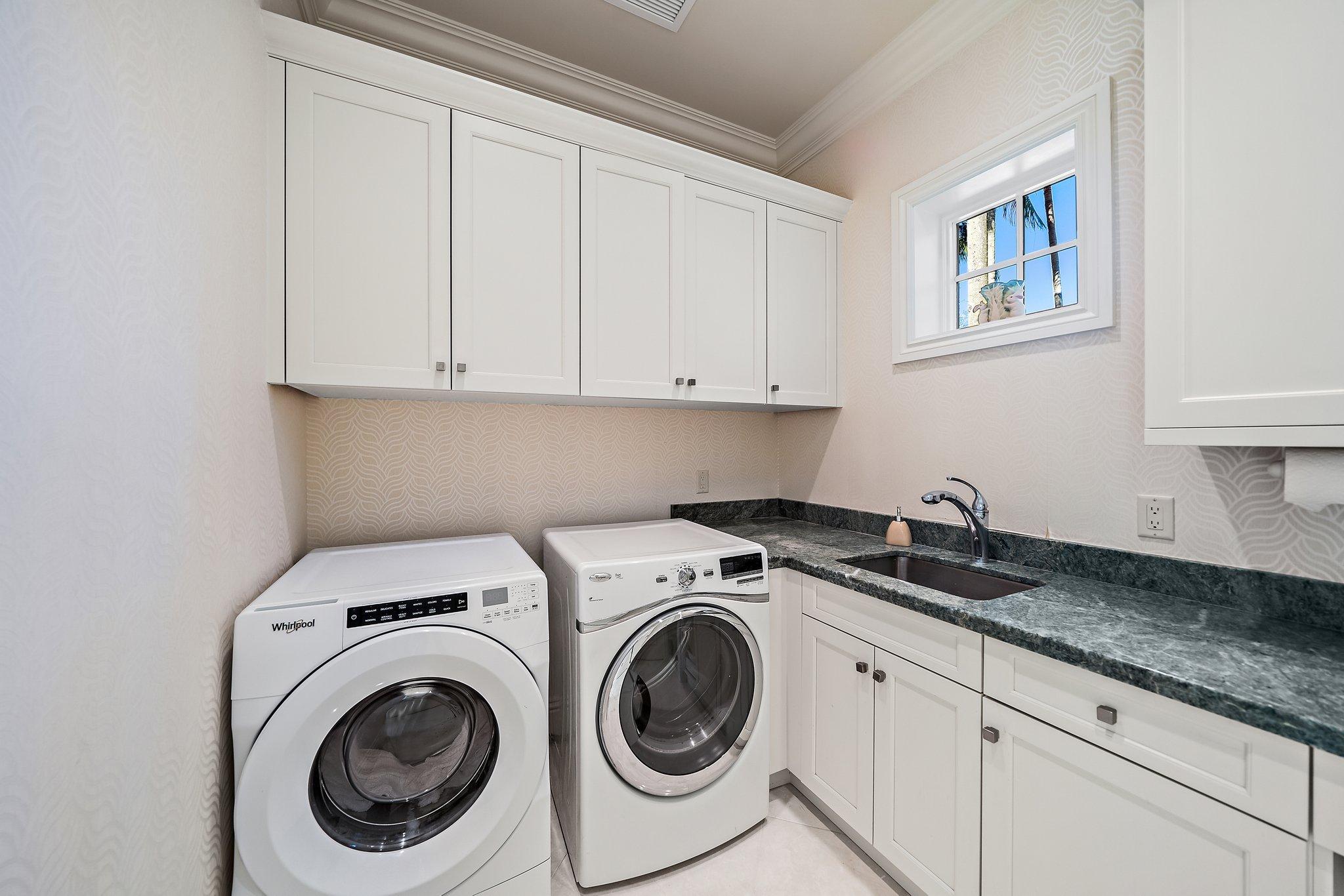 OLD PALM 3 - Residential