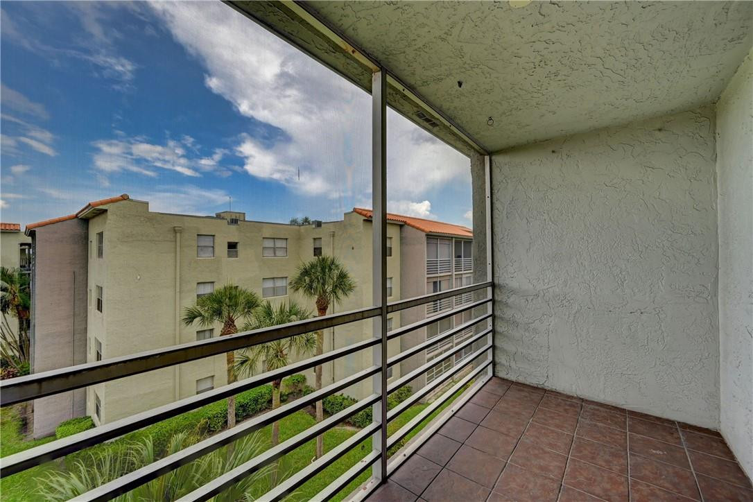 Courtyards of Broward - Residential