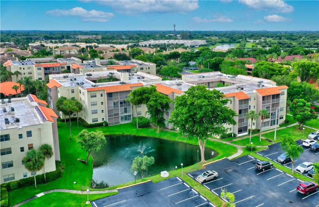 Courtyards of Broward - Residential